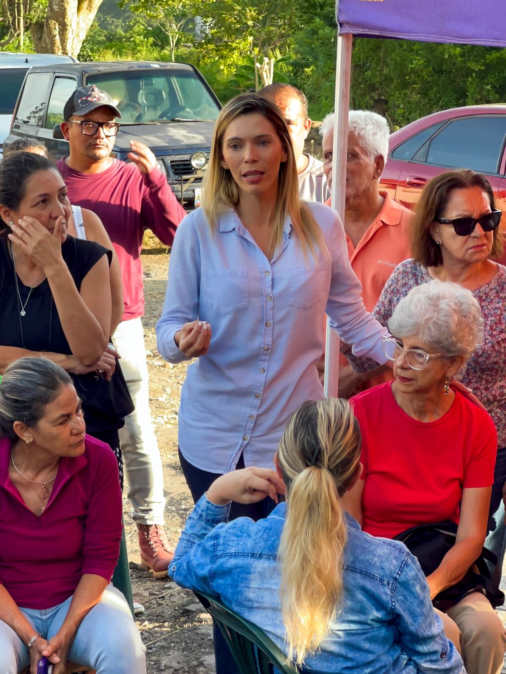 Elizabeth Niño sostuvo encuentro con vecinos de Carialinda - Agencia Carabobeña de Noticias
