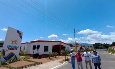 Entregaron viviendas a familias damnificadas de Juan José Mora - Agencia Carabobeña de Noticias