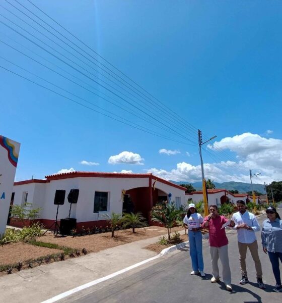 Entregaron viviendas a familias damnificadas de Juan José Mora - Agencia Carabobeña de Noticias