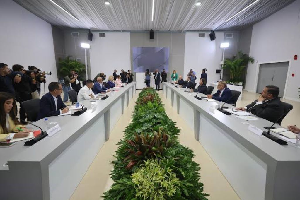 Gobierno y oposición acuerdan bases del diálogo - Agencia Carabobeña de Noticias