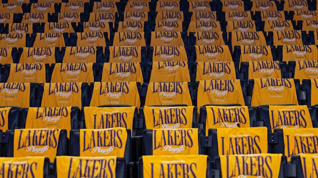 Venden a los Lakers - Agencia Carabobeña de Noticias