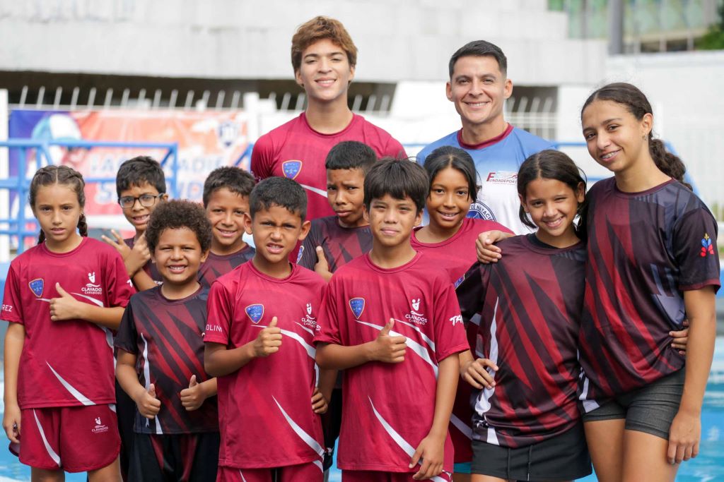 Primer aniversario de la reinauguración del complejo de piscinas de La Isabelica - Agencia Carabobeña de Noticias