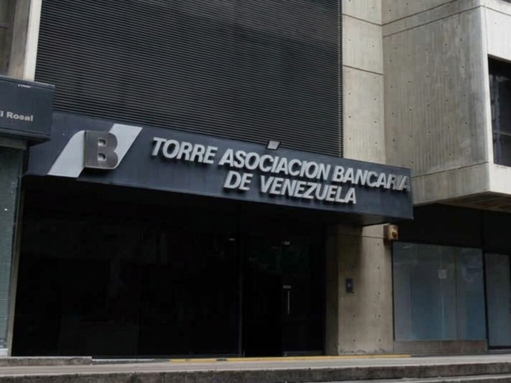 Siete bancos estarán incorporados al programa de crédito social - Agencia Carabobeña de Noticias