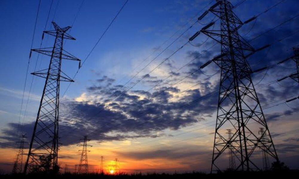 Sistema eléctrico con déficit de 2.500 MW - Agencia Carabobeña de Noticias
