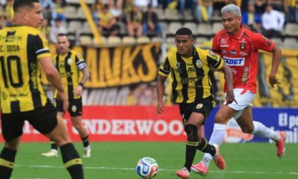 Táchira y Caracas empatan otro clásico - Agencia Carabobeña de Noticias