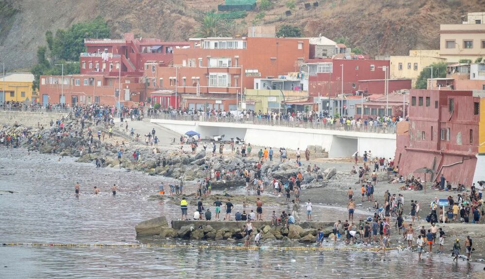 Trump califica de invasión crisis migratoria en Ceuta - Agencia Carabobeña de Noticias