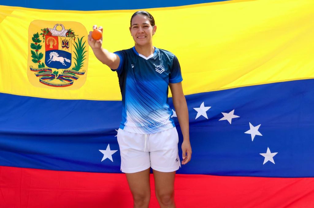 Abanderada gana oro en escalada - Agencia Carabobeña de Noticias