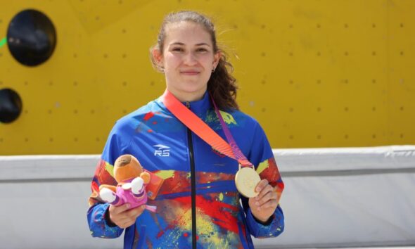 Abanderada gana oro en escalada - Agencia Carabobeña de Noticias