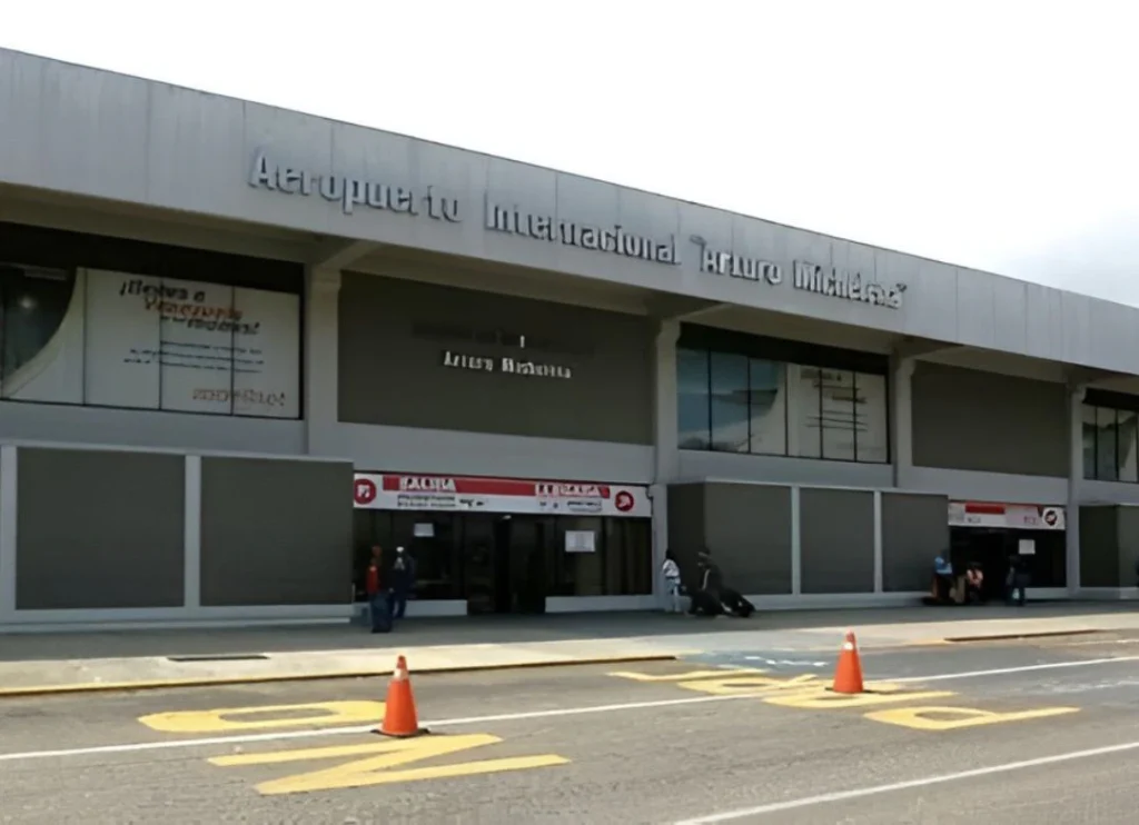 Aeropuerto de Valencia moviliza a más de 3.000 pasajeros - Agencia Carabobeña e Noticias