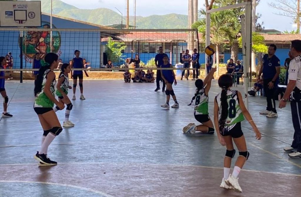 Bejuma recibió voleibol de Juegos Comunales - Agencia Carabobeña de Noticias