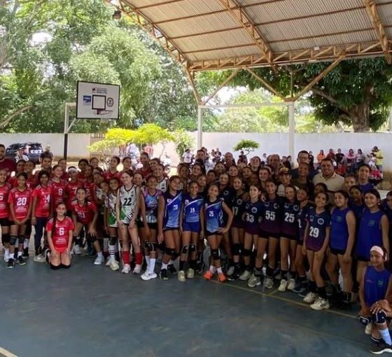 Bejuma recibió voleibol de Juegos Comunales - Agencia Carabobeña de Noticias