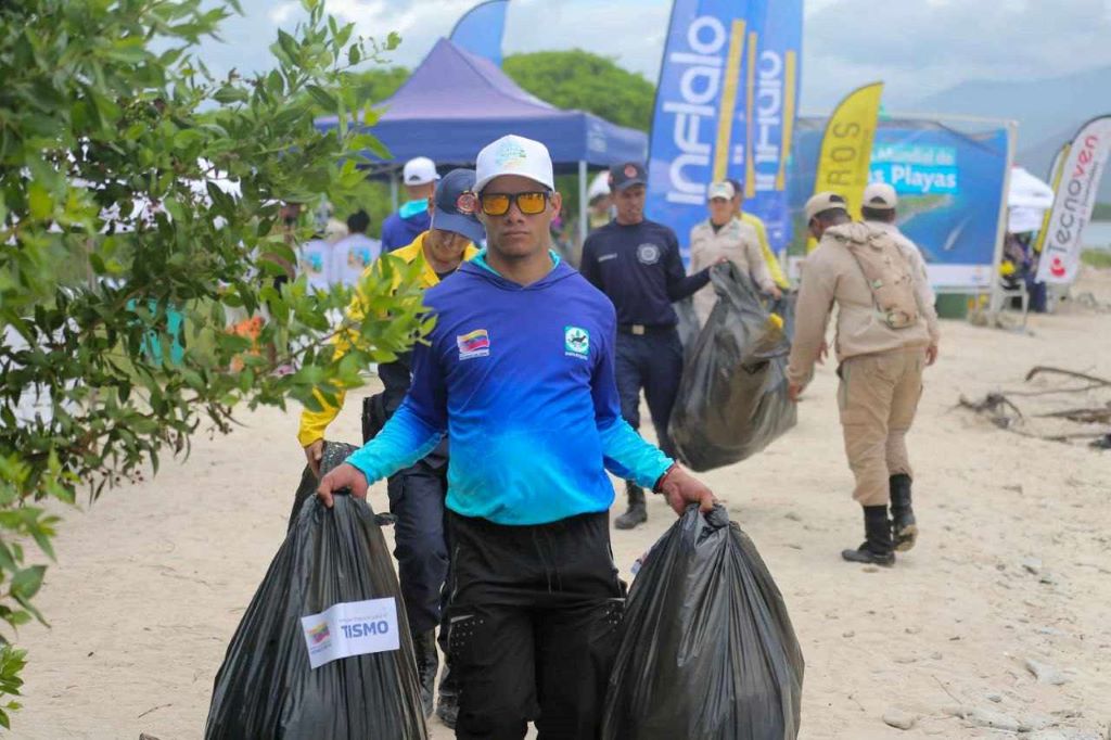 Carabobo desplegó jornada especial por Día Mundial de las Playas - Agencia Carabobeña de Noticias