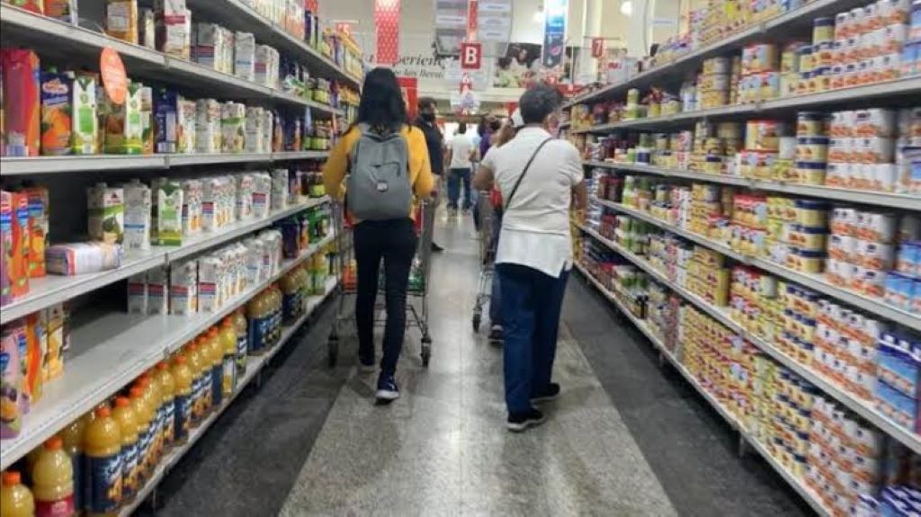 Compras en supermercados aumentan 50% - Agencia Carabobeña de Noticias