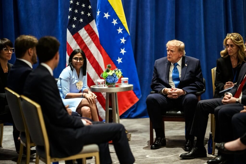 Delcy Rodríguez se reunió con Trump - Agencia Carabobeña de Noticias