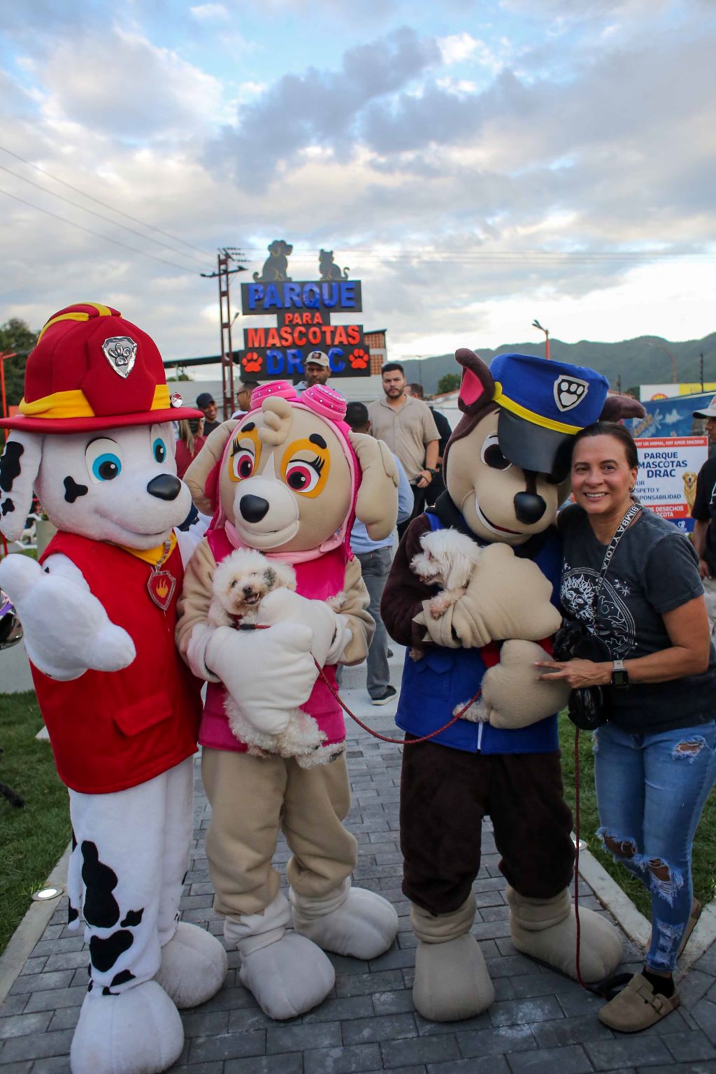 Inaugurado Parque Urbano Para Mascotas Drac - Agencia Carabobeña de Noticias