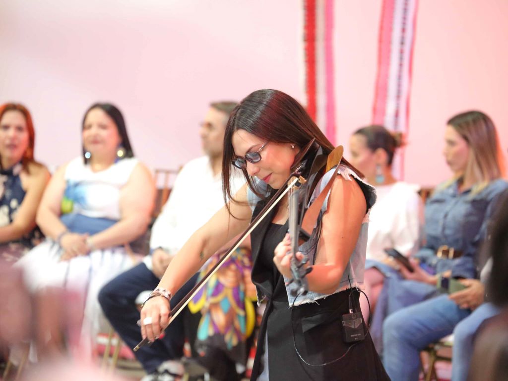 Inauguraron desfile Segunda Mano con Propósito - Agencia Carabobeña de Noticias
