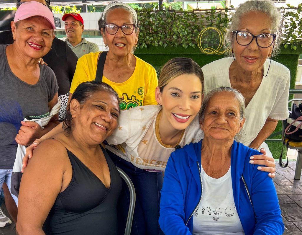 Inició el programa Viajes Dorados - Agencia Carabobeña de Noticias
