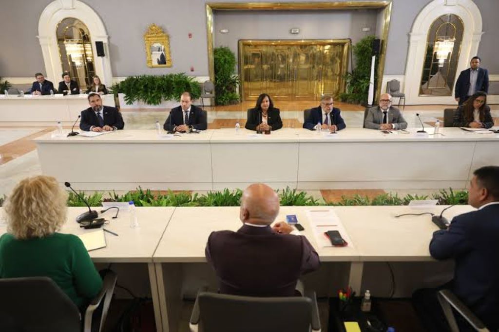 Mesa de garantías políticas y civiles - Agencia Carabobeña de Noticias