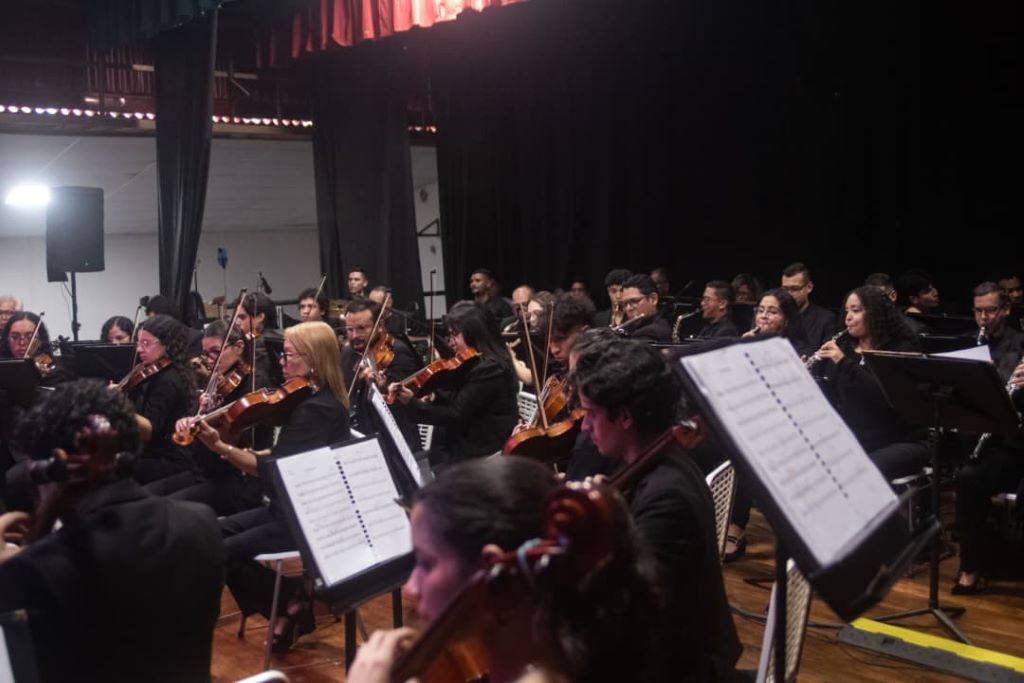 Orquesta Sinfónica de Carabobo puso a bailar - Agencia Carabobeña de Noticias