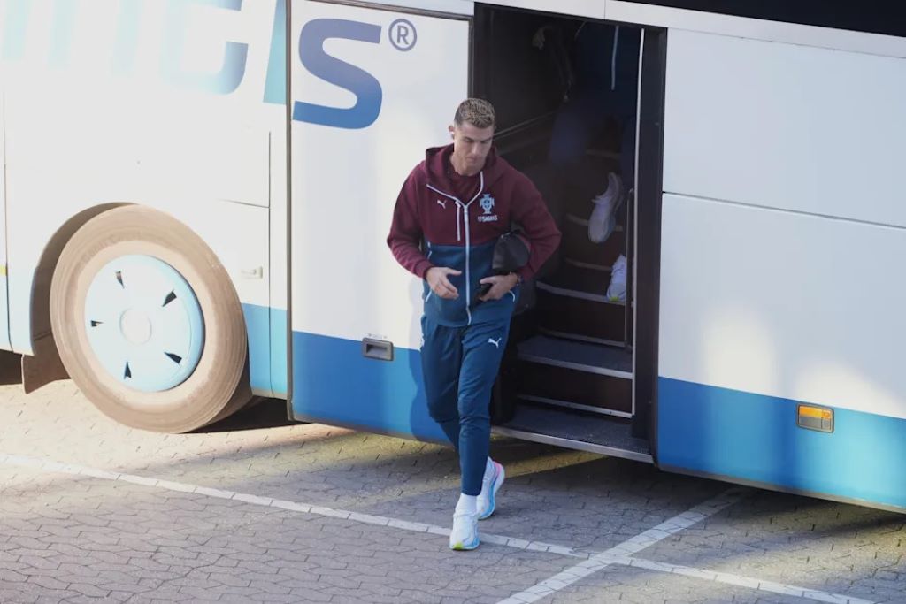 Cristiano Ronaldo abandona la concentración - Agencia Carabobeña de Noticias